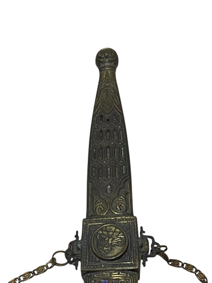 خنجر برونزي صيني عتيق مع غمد - منحوت ومُطلي يدويًا، القرن العشرين