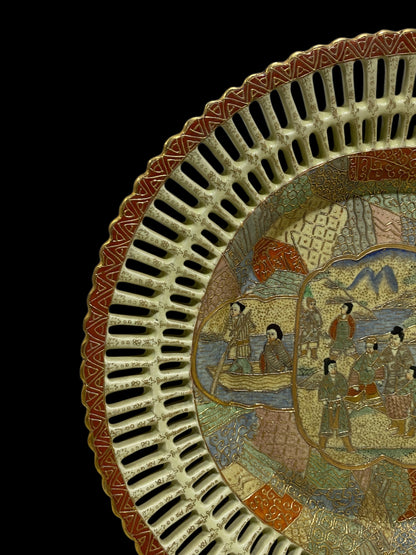 Antique Chinese Satsuma Reticulated Round Plate – Filigree Edge – Hand-Painted Scene