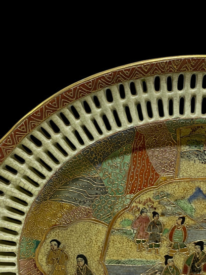 Antique Chinese Satsuma Reticulated Oval Plate – Filigree Edge – Hand-Painted Scene