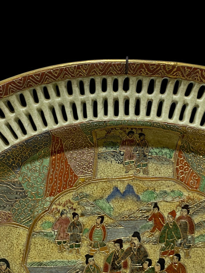 Antique Chinese Satsuma Reticulated Oval Plate – Filigree Edge – Hand-Painted Scene
