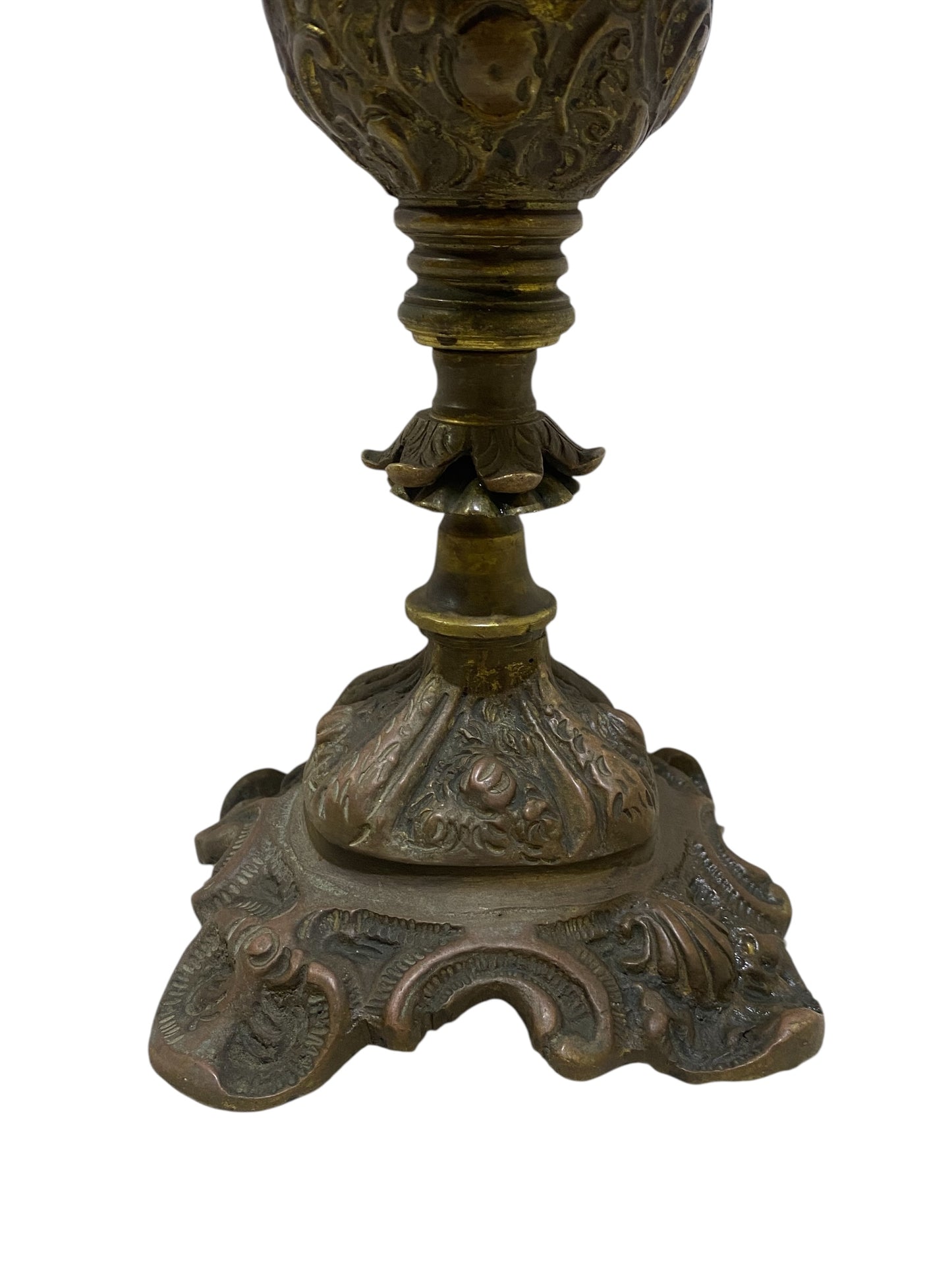 كاسوليت فرنسي عتيق من البرونز من القرن التاسع عشر مع غطاء - منحوت يدويًا