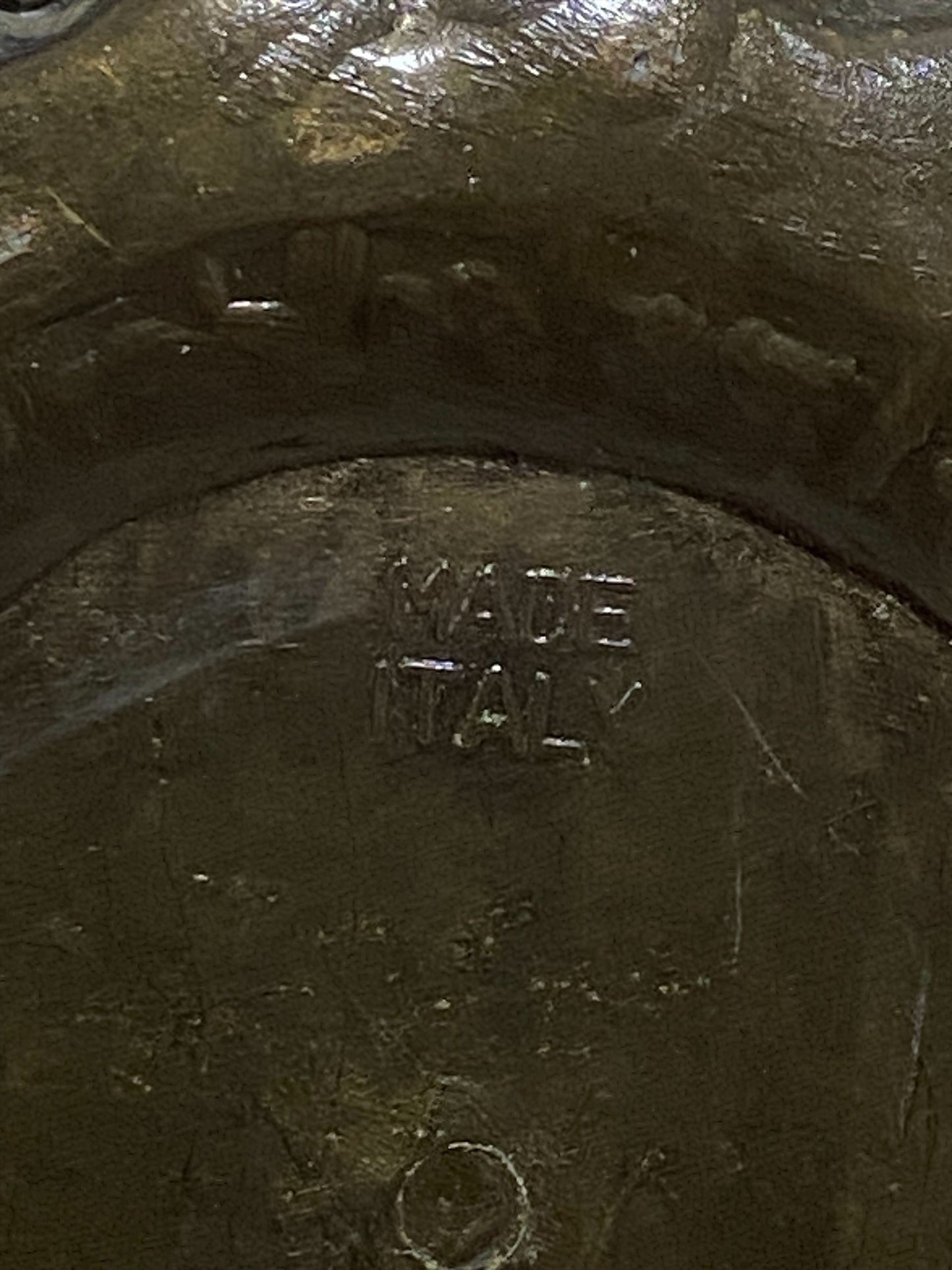 Pair of Vintage Italian Decorative Plates – Cherubs, Lions & Landscape Scene – Semi-Bronze