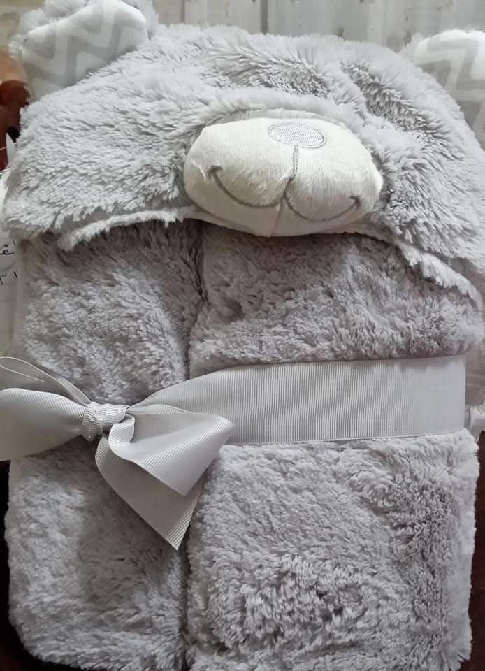 MORA Baby Blanket – Made in Spain – Ultra-Soft Texture