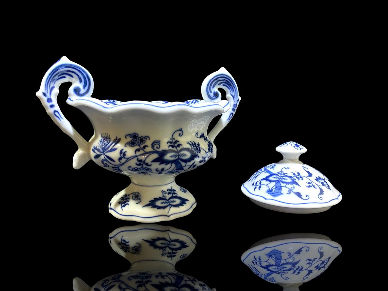 Blue Danube Japanese Lidded Sugar Bowl – Hand-Painted Export Piece