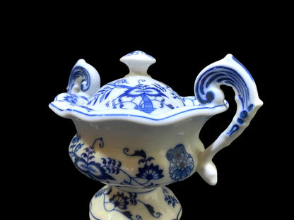 Blue Danube Japanese Lidded Sugar Bowl – Hand-Painted Export Piece