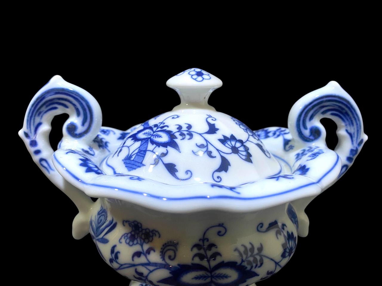 Blue Danube Japanese Lidded Sugar Bowl – Hand-Painted Export Piece