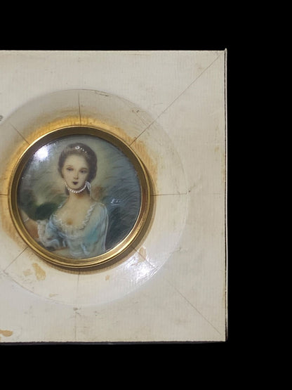Rare Antique French Miniature – Hand-Painted on Natural Ivory, Signed by the Artist