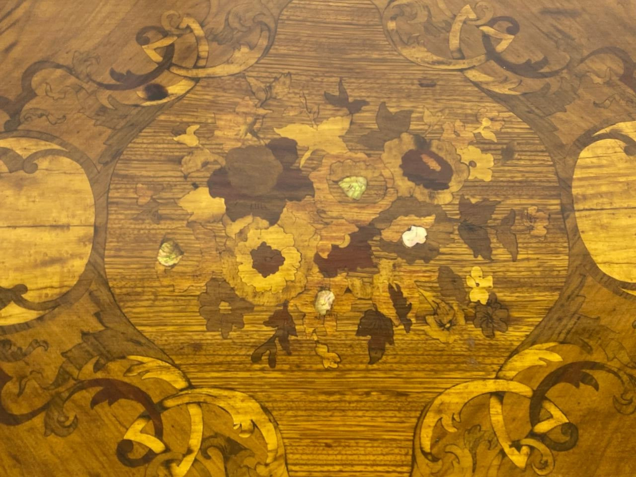 Antique French Center Table – Solid Mahogany Wood with Marquetry and Bronze Frame