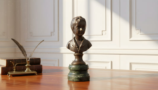 French Bronze Bust in the Style of Jean-Antoine Houdon on Green Marble Base (19th/20th Century)